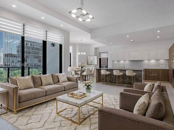 275 Giralda Ave, Unit 6C, Coral Gables, FL 33134