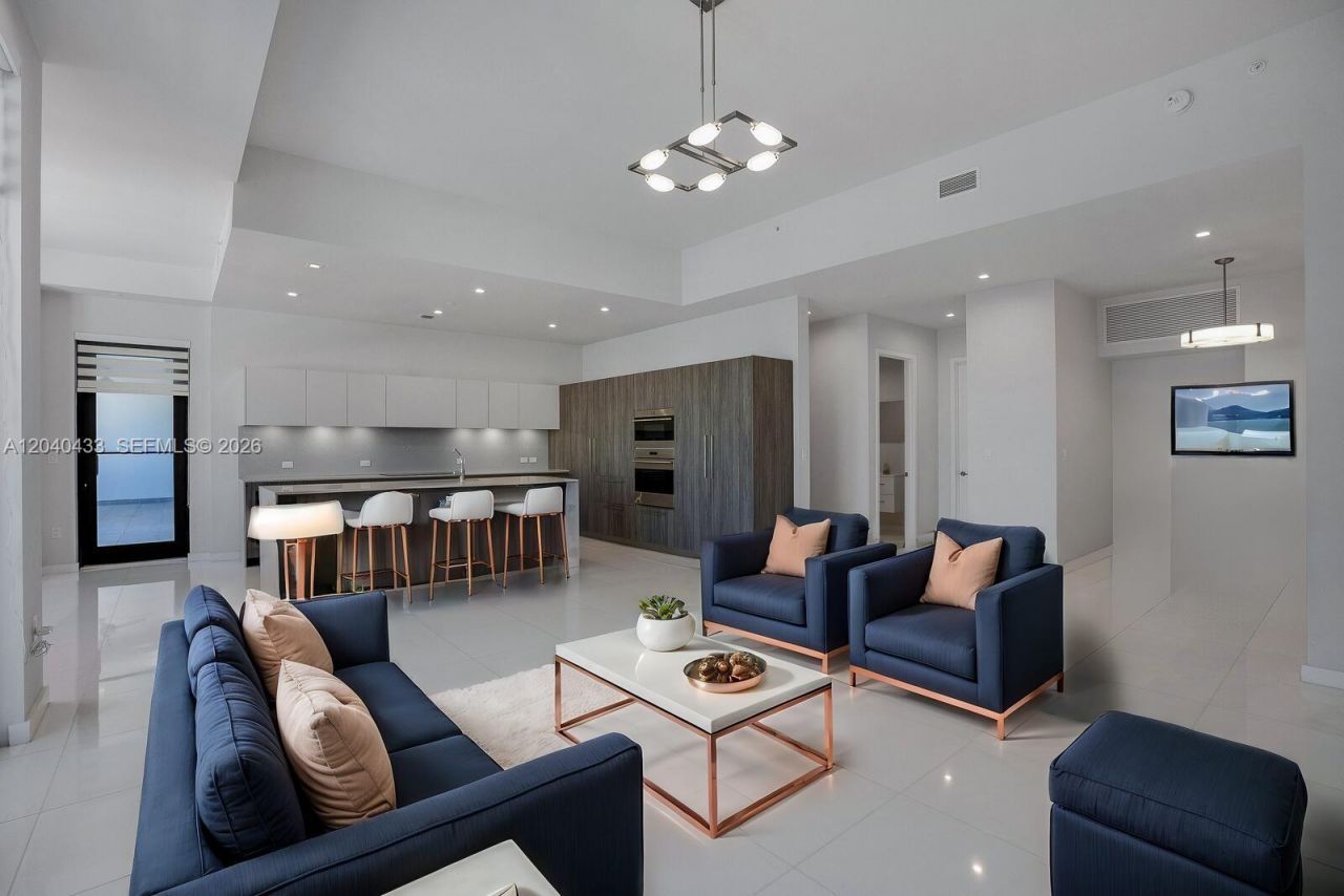 275 Giralda Ave, Unit 6C, Coral Gables, FL 33134 Photo