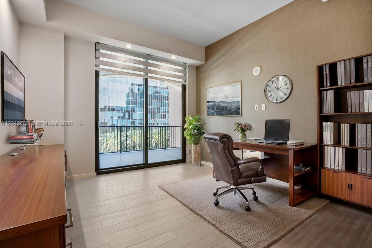 275 Giralda Ave, Unit 6C, Coral Gables, FL 33134 Photo