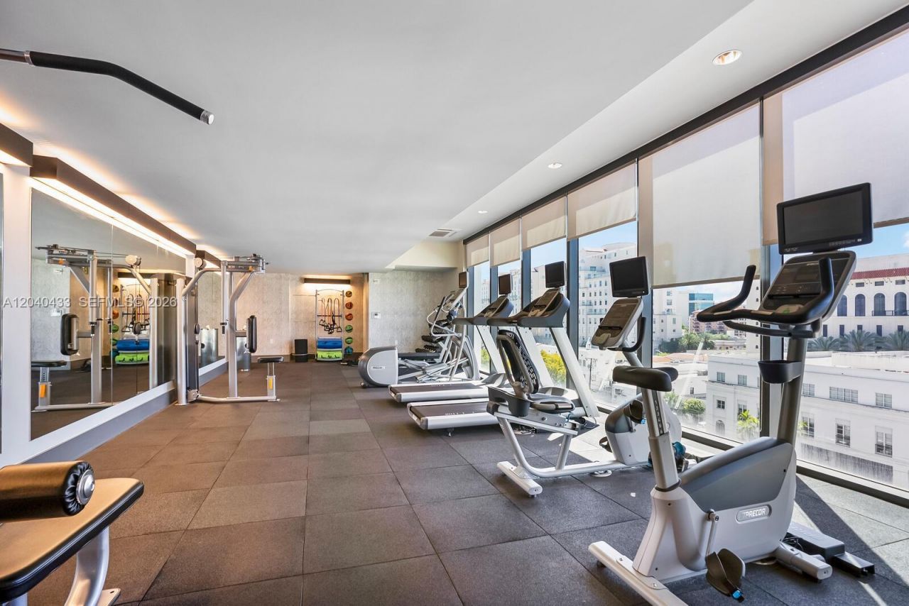 275 Giralda Ave, Unit 6C, Coral Gables, FL 33134 Photo