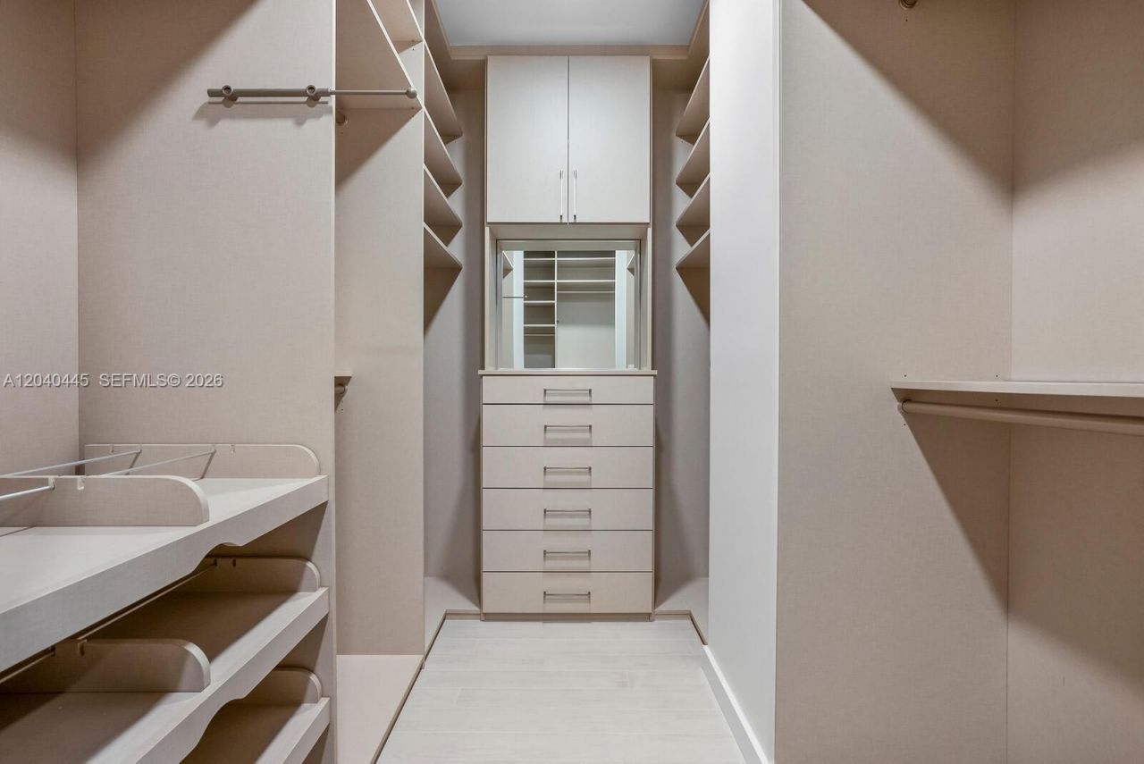 275 Giralda Ave , Unit 6C, Coral Gables, FL 33134 Photo