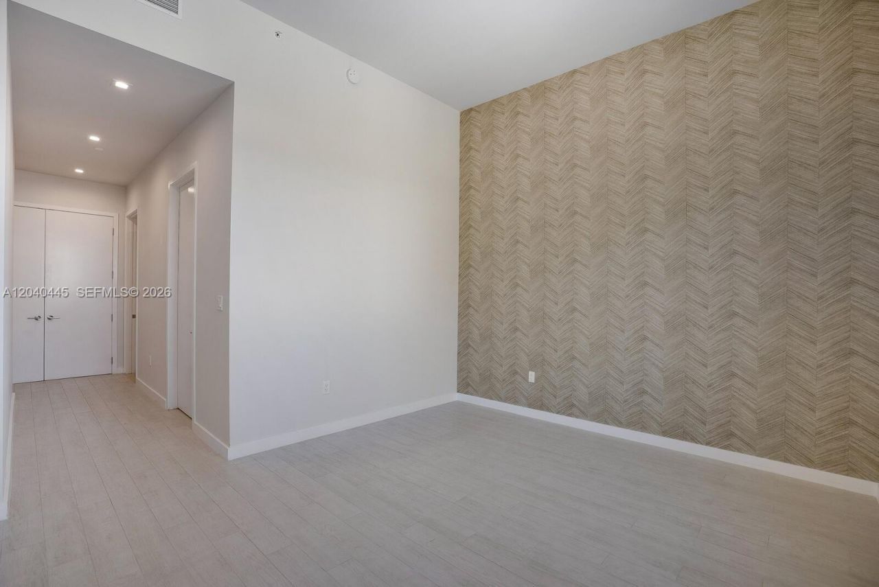 275 Giralda Ave , Unit 6C, Coral Gables, FL 33134 Photo
