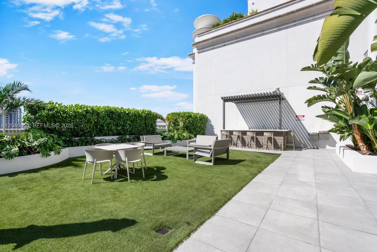 275 Giralda Ave , Unit 6C, Coral Gables, FL 33134 Photo