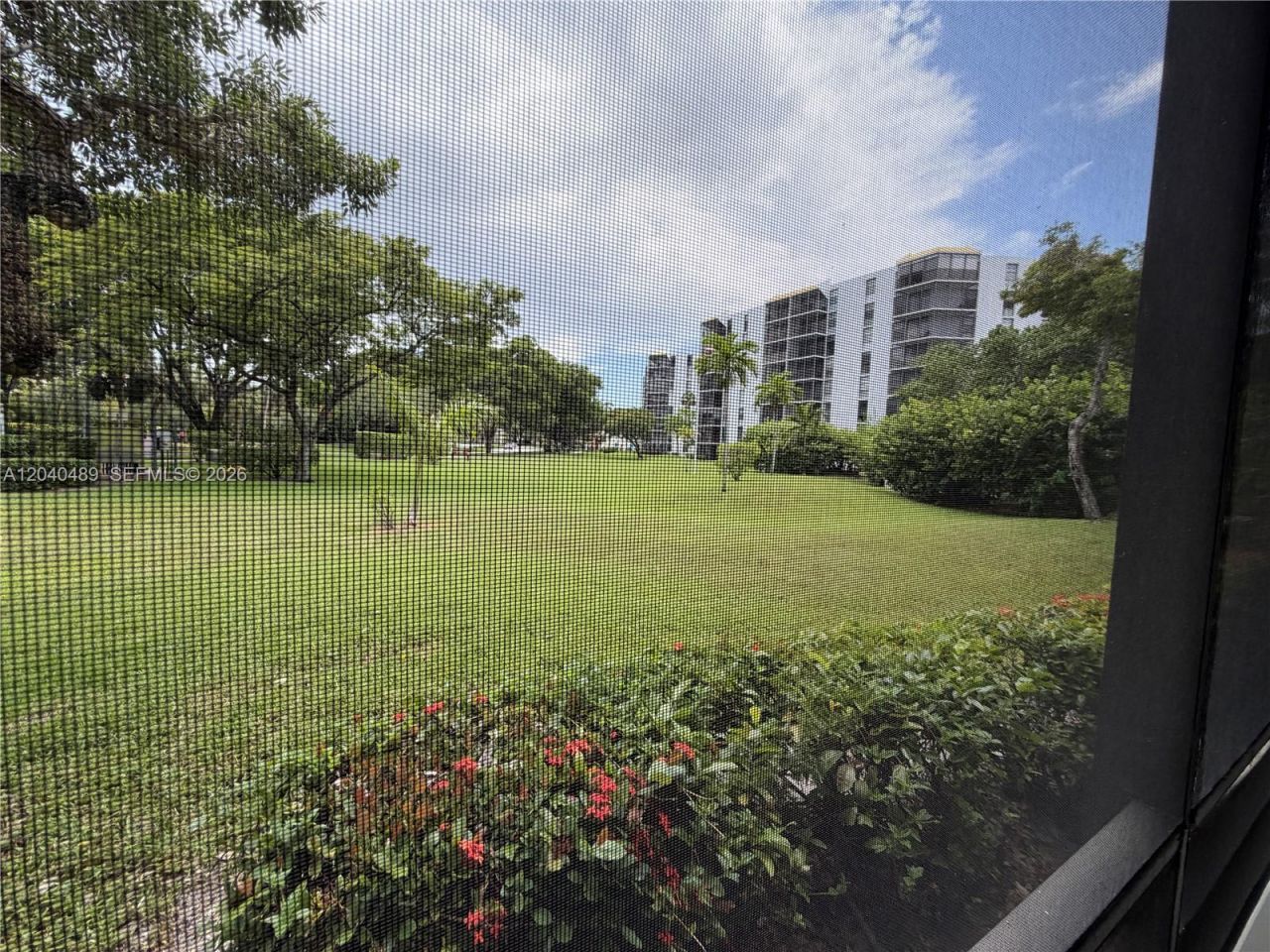 20500 W Country Club Dr, Unit 109, Aventura, FL 33180 Photo
