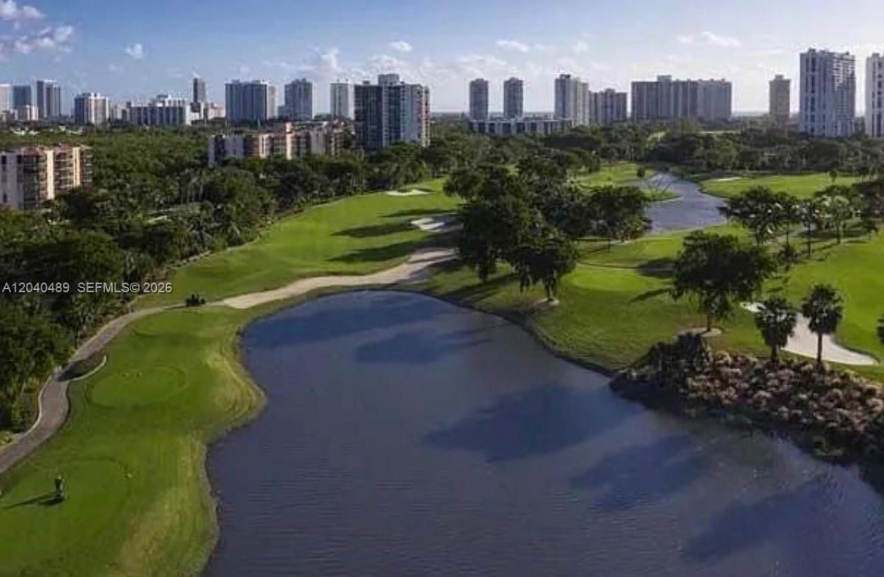 20500 W Country Club Dr, Unit 109, Aventura, FL 33180 Photo