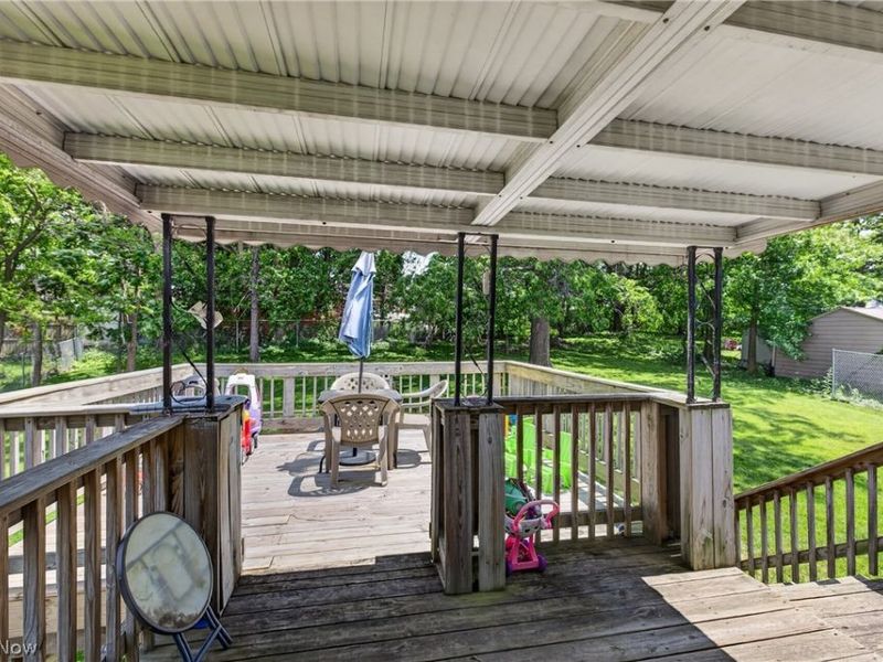 5415 Amherst Drive, Parma, OH 44129 Photo 12