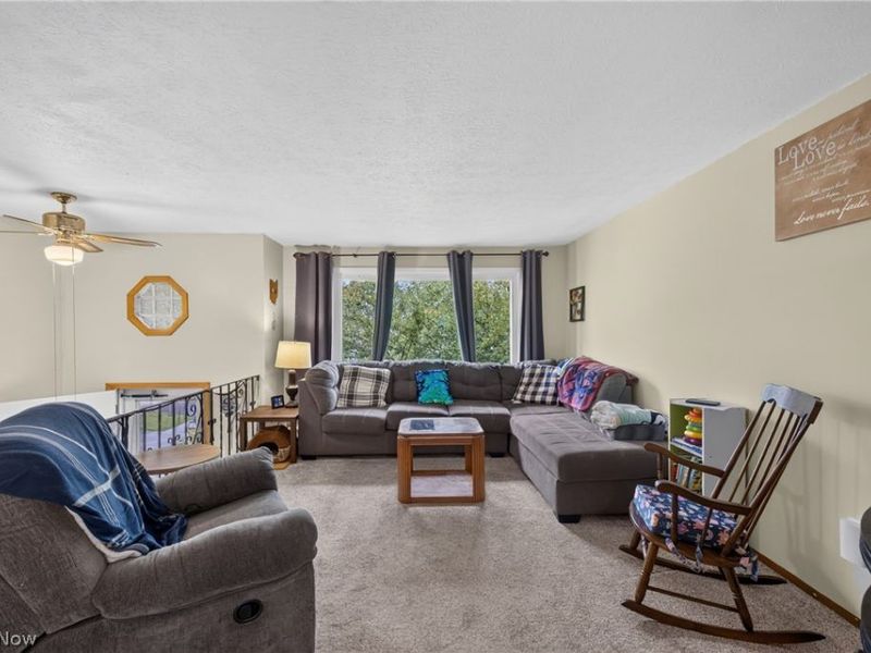 5415 Amherst Drive, Parma, OH 44129 Photo 18