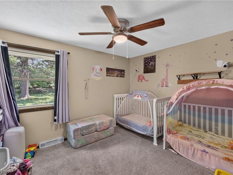 5415 Amherst Drive, Parma, OH 44129 Photo 27