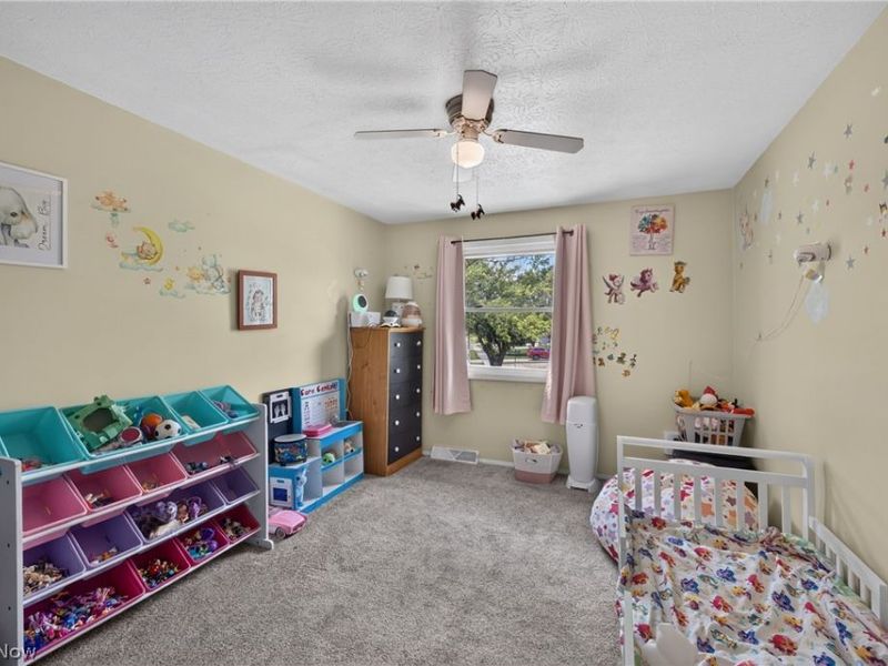 5415 Amherst Drive, Parma, OH 44129 Photo 32