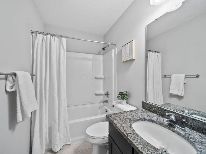 3997 Peregrine Pass Drive, Columbus, OH 43230 Photo 26