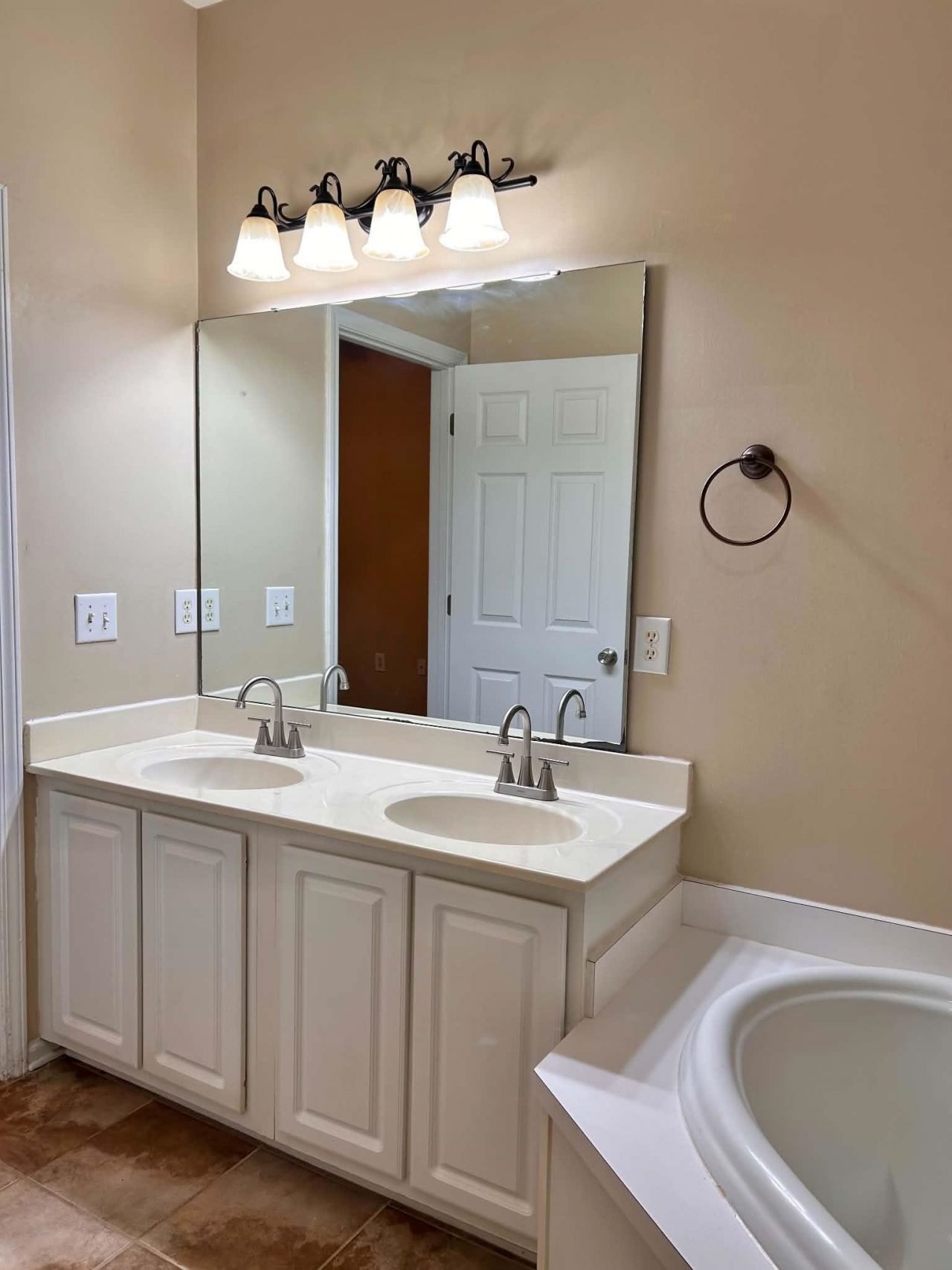 4814 Innisbrook Ct. Photo 28
