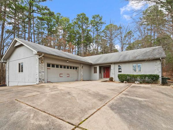 34 Alicante Way , Hot Springs Village, AR 71909