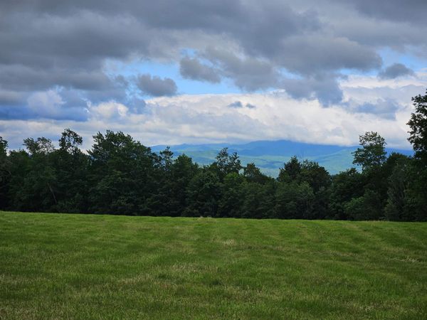N Hyde Park Road, Unit 4-B, Hyde Park, VT 05655