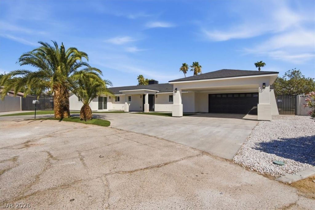 3660 W Robindale Road, Las Vegas, NV 89139