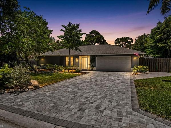 2667 River Reach DR , NAPLES, FL 34104