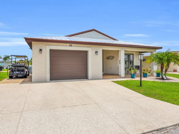 22 Alta Loma, Port St. Lucie, FL 34952