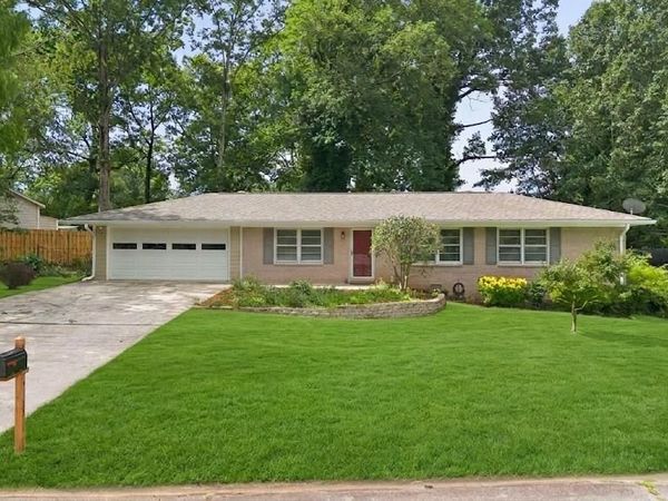 4183 Theresa Court , Tucker, GA 30084