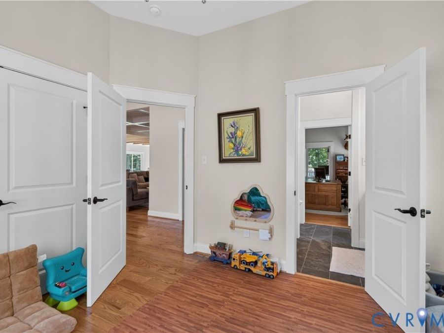 Property Image 37