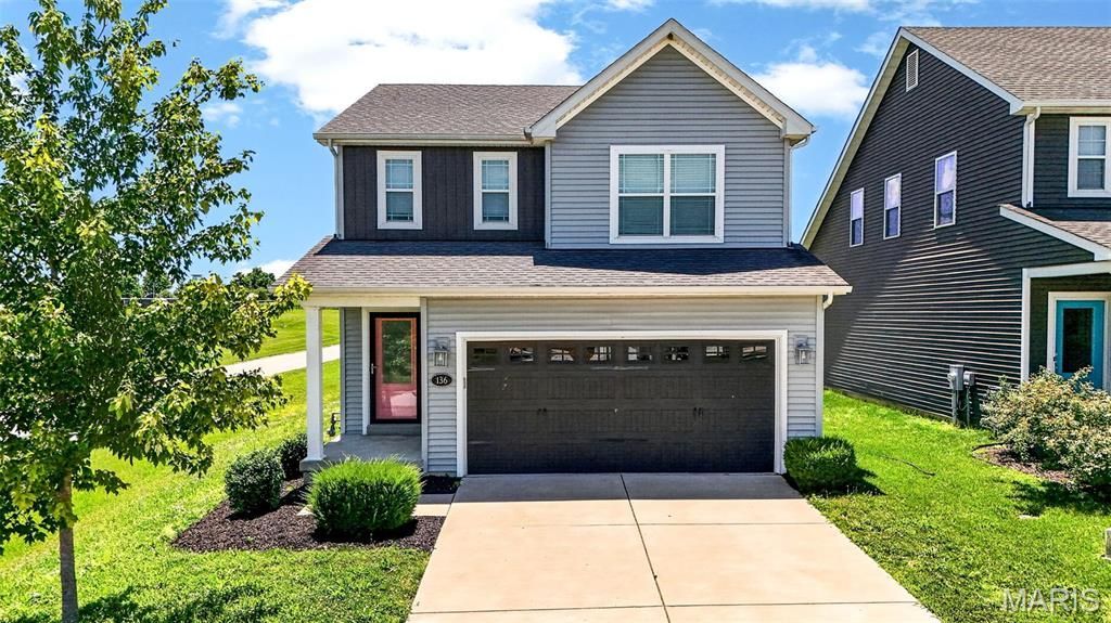 136 Katiemist Drive , Saint Peters, MO 63376 Main Photo