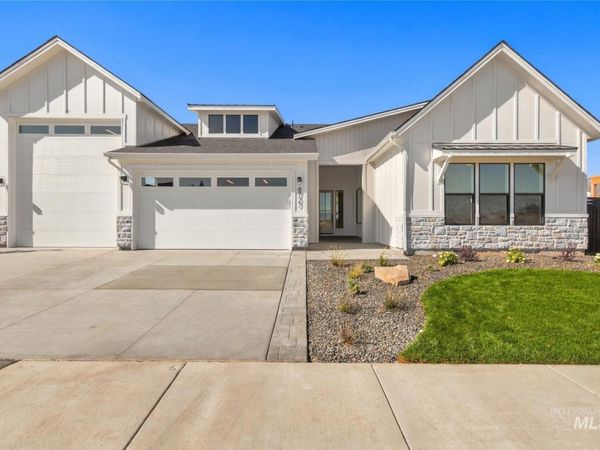 6727 N Ellis Park Ave, Unit Jefferson, Meridian, ID 83646