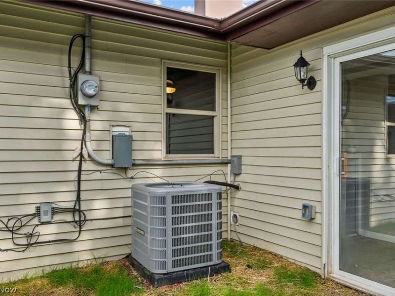 4410 Andover Avenue, Lorain, OH 44055 Photo 22
