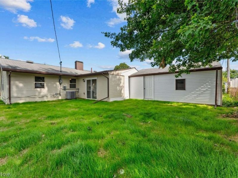 4410 Andover Avenue, Lorain, OH 44055 Photo 23
