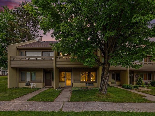 5000 Townhouse Drive, Unit J8, Cedar, MI 49621