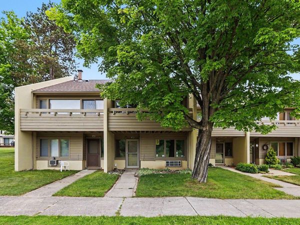 5000 Townhouse Drive, Unit J8, Cedar, MI 49621