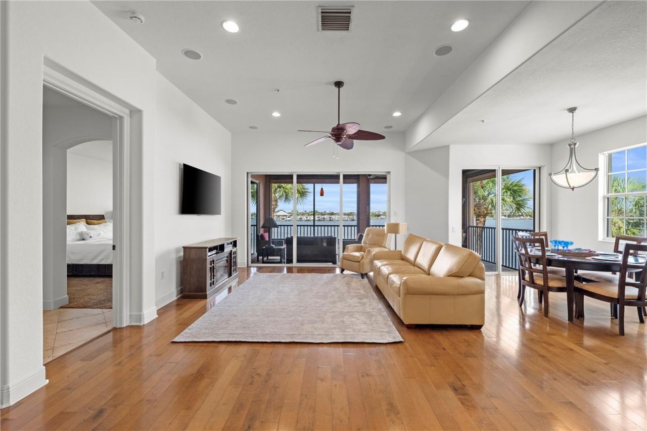 1139 Riverscape Street , Unit 2, Bradenton, FL 34208 Photo