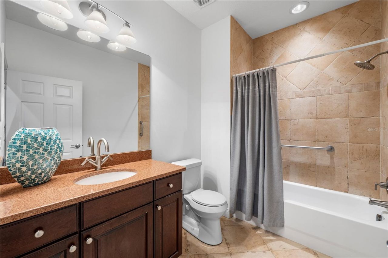1139 Riverscape Street , Unit 2, Bradenton, FL 34208 Photo