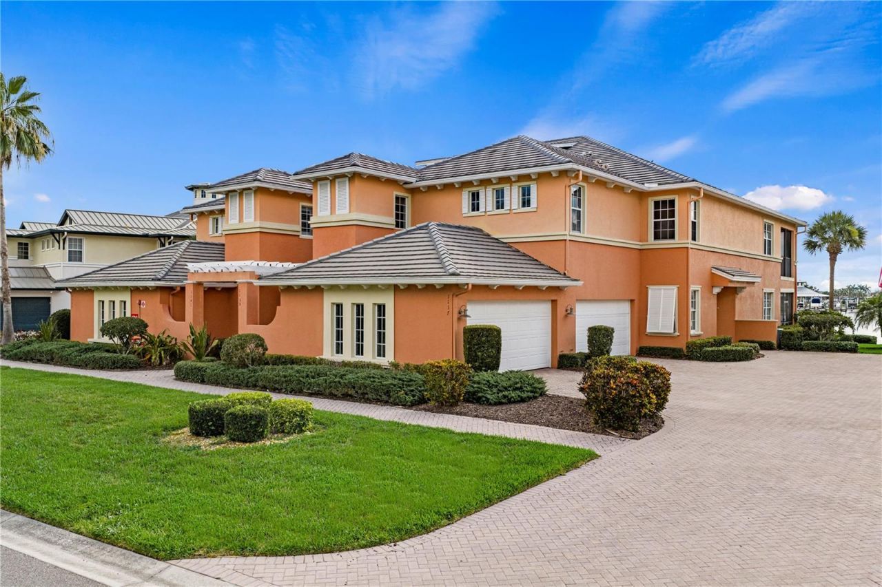 1139 Riverscape Street , Unit 2, Bradenton, FL 34208 Photo