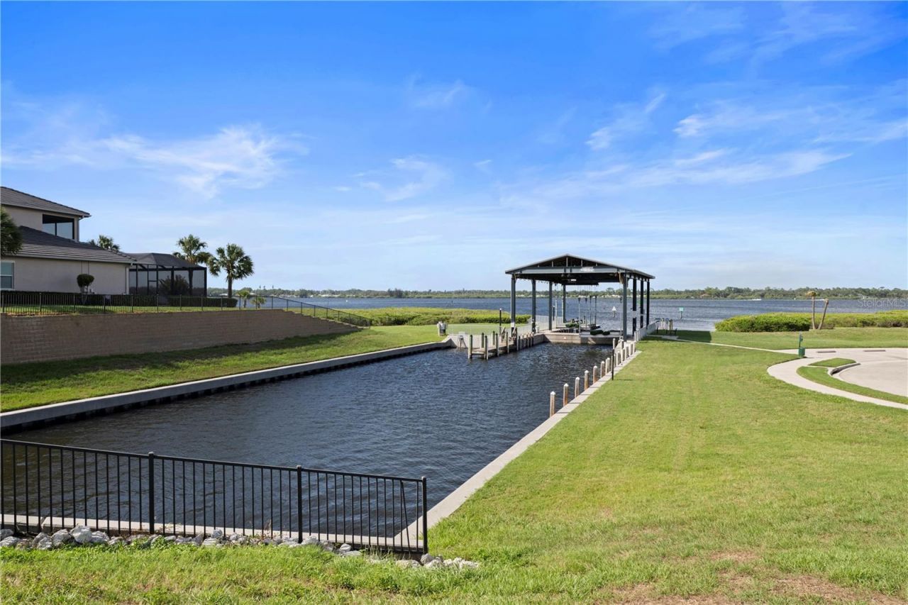 1139 Riverscape Street , Unit 2, Bradenton, FL 34208 Photo