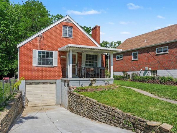 2805 Rosina Avenue, Latonia, KY 41015