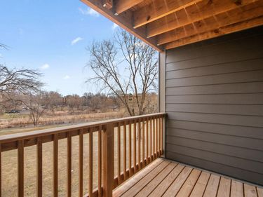 450 Ford Road, Unit 225, Saint Louis Park, MN 55426