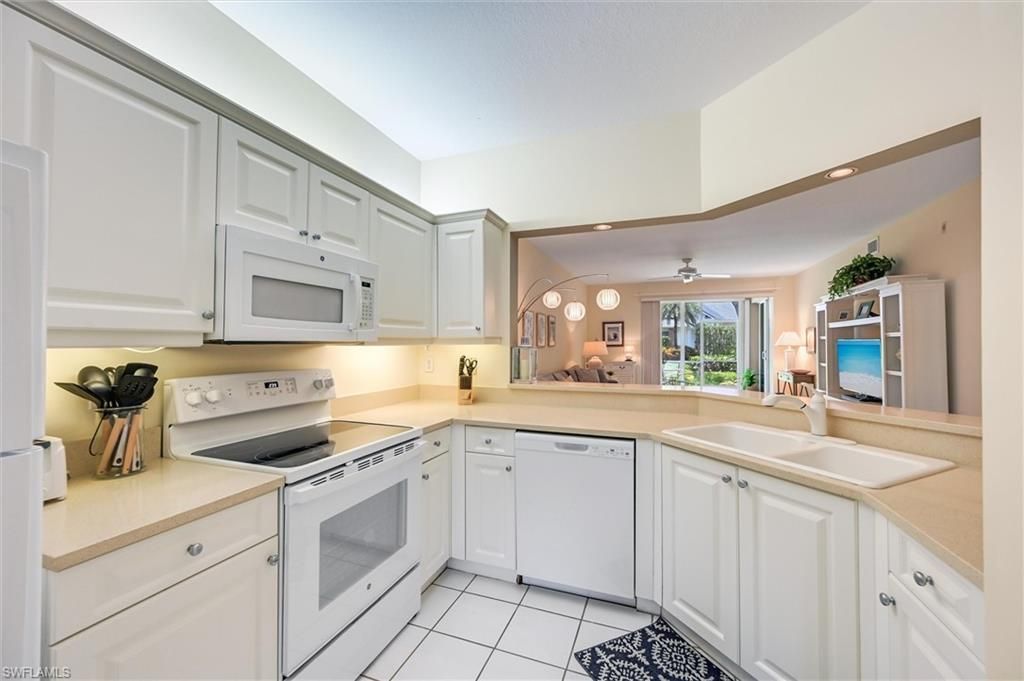 853 Tanbark Dr , Unit 105, Naples, FL 34108 Photo
