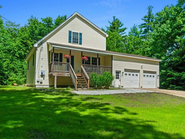 633 Beauty Hill Road, Barnstead, NH 03218