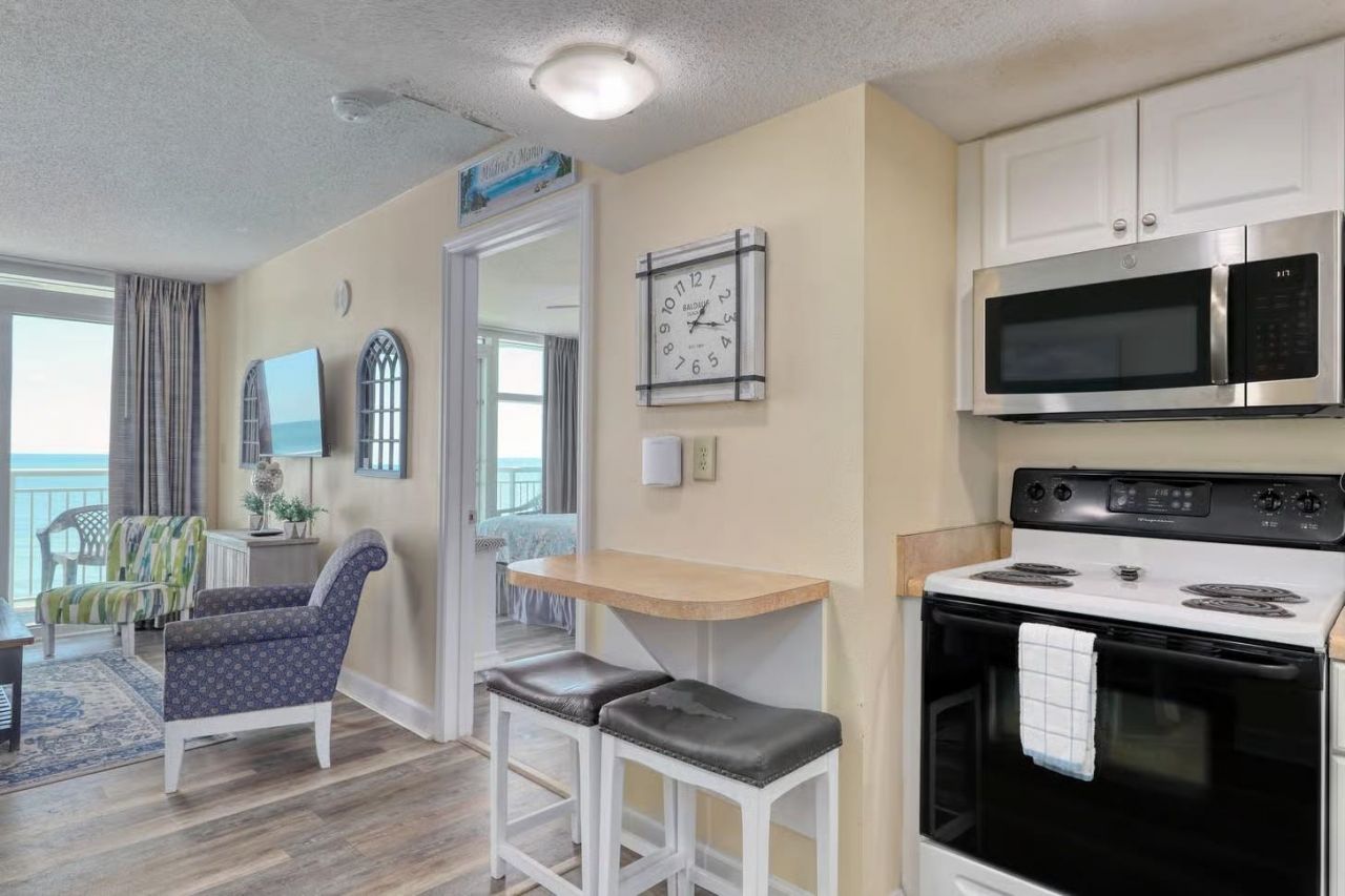 2501 S Ocean Blvd.  Photo 8