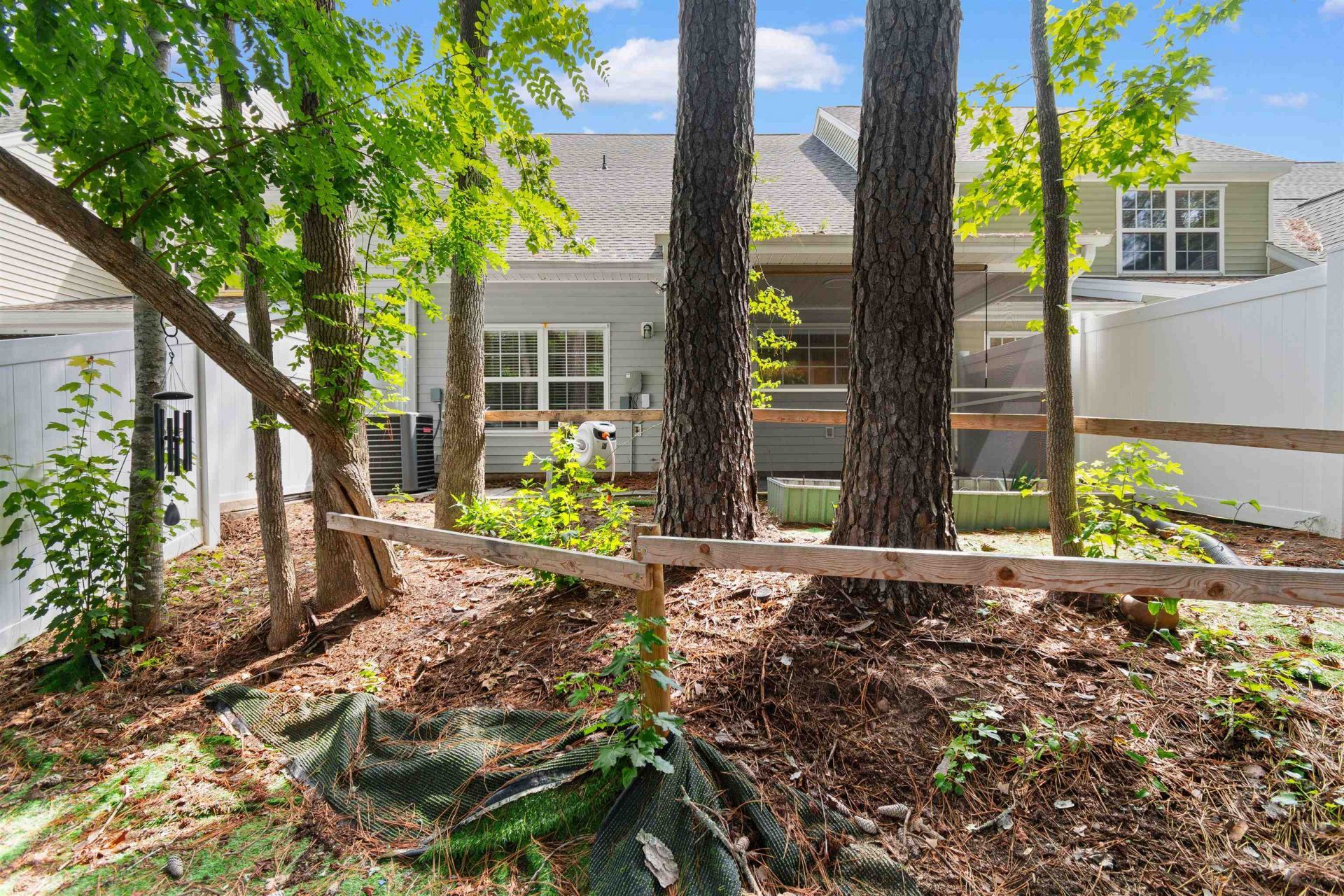 625 Riverward Dr. Photo 20