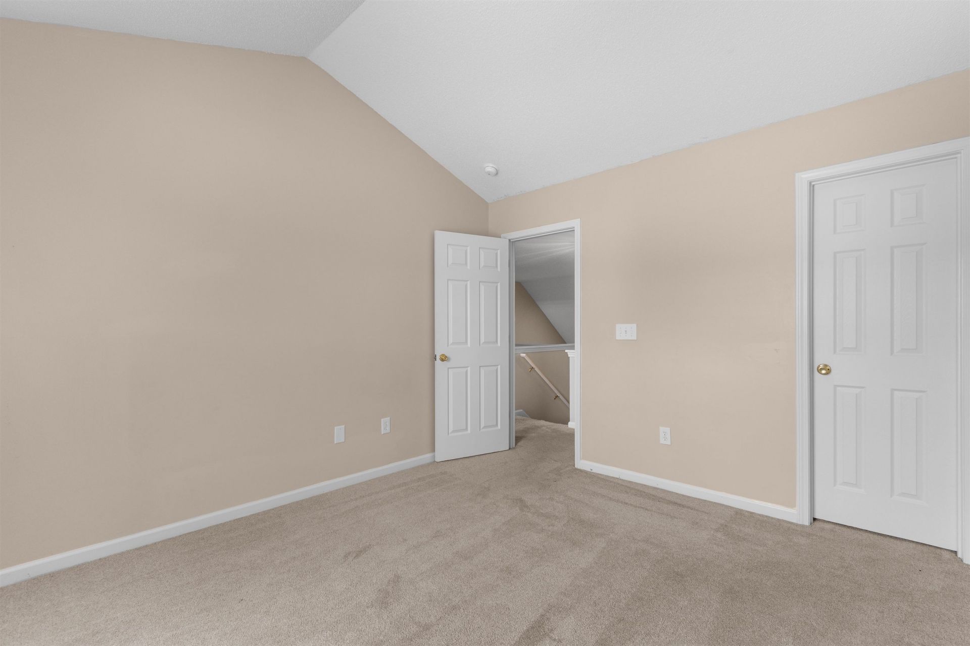 625 Riverward Dr. Photo 30