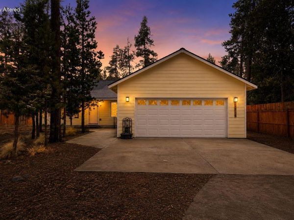 17316 Golden Eye Drive, Bend, OR 97707