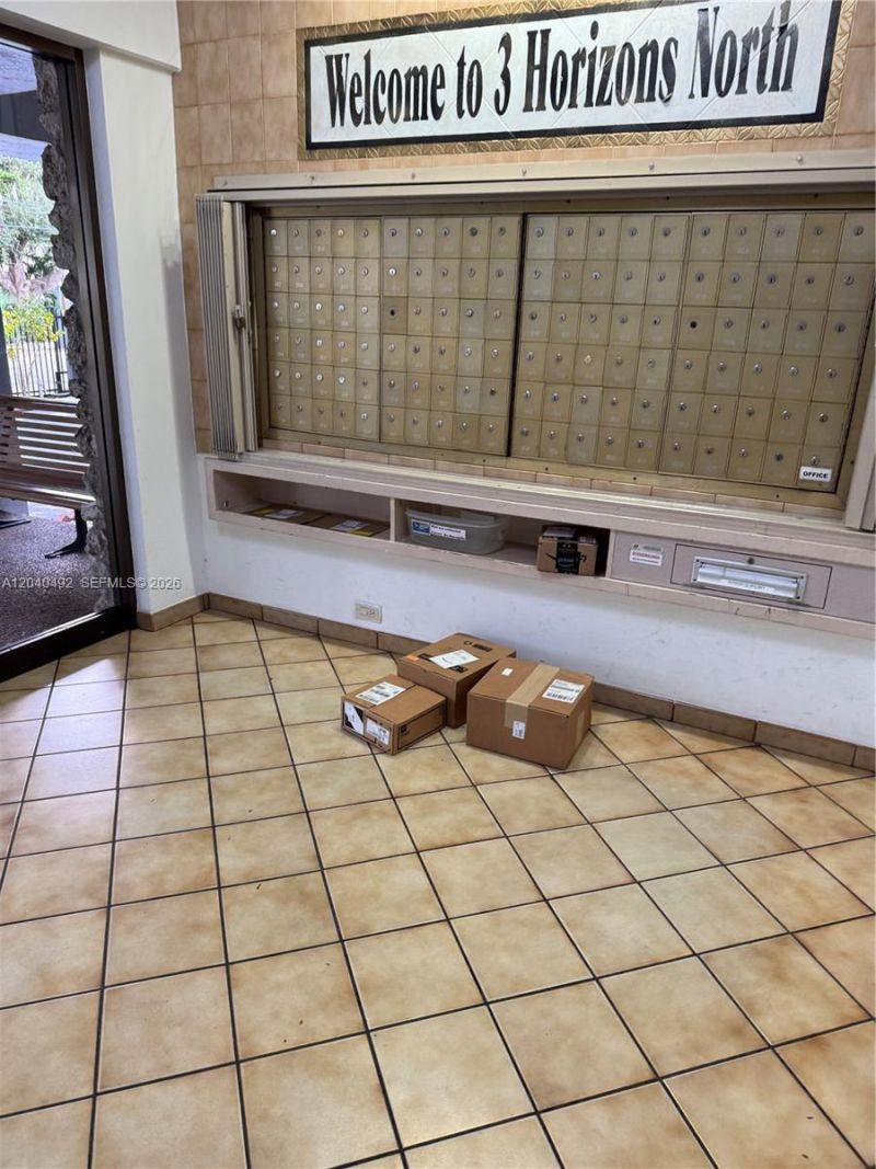 1470 NE 125th Ter , Unit 205, North Miami, FL 33161 Photo