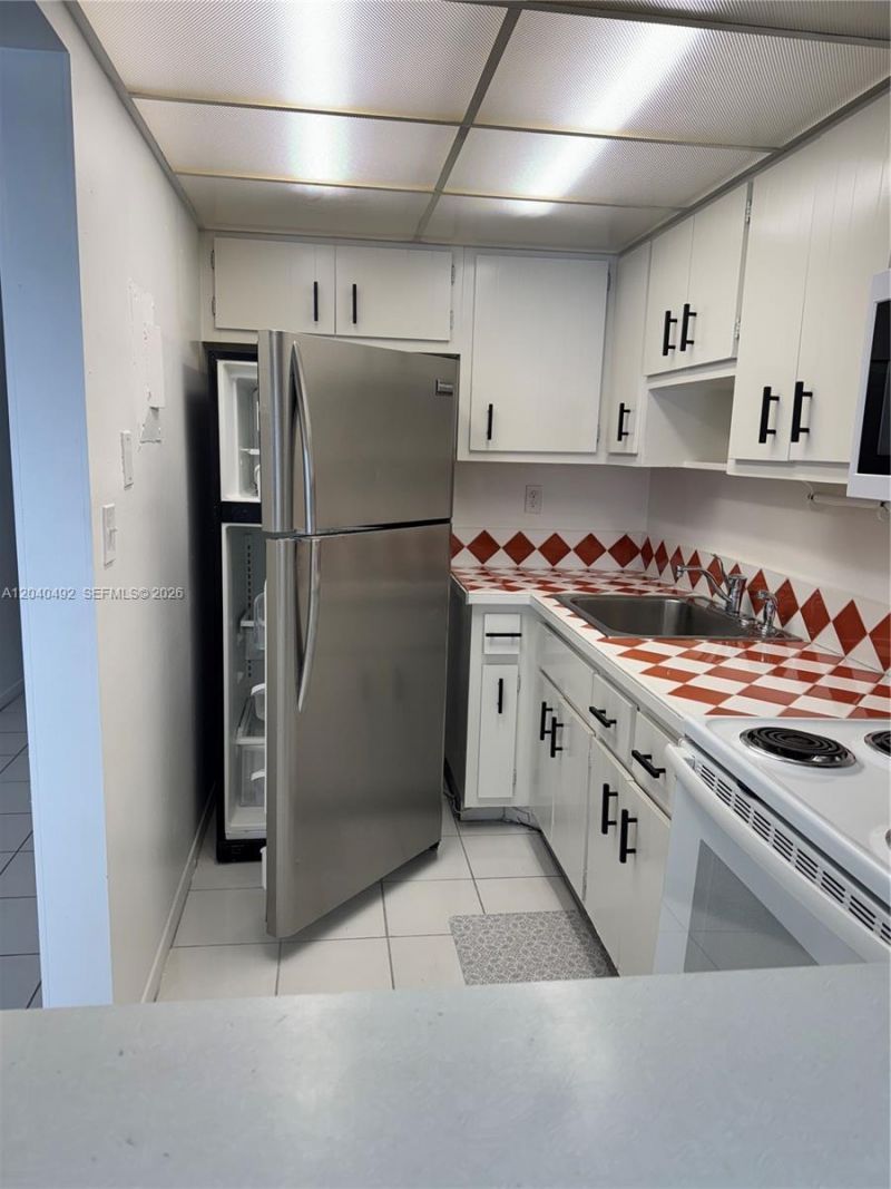 1470 NE 125th Ter , Unit 205, North Miami, FL 33161 Photo