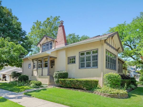 54 Malden Avenue , La Grange, IL 60525
