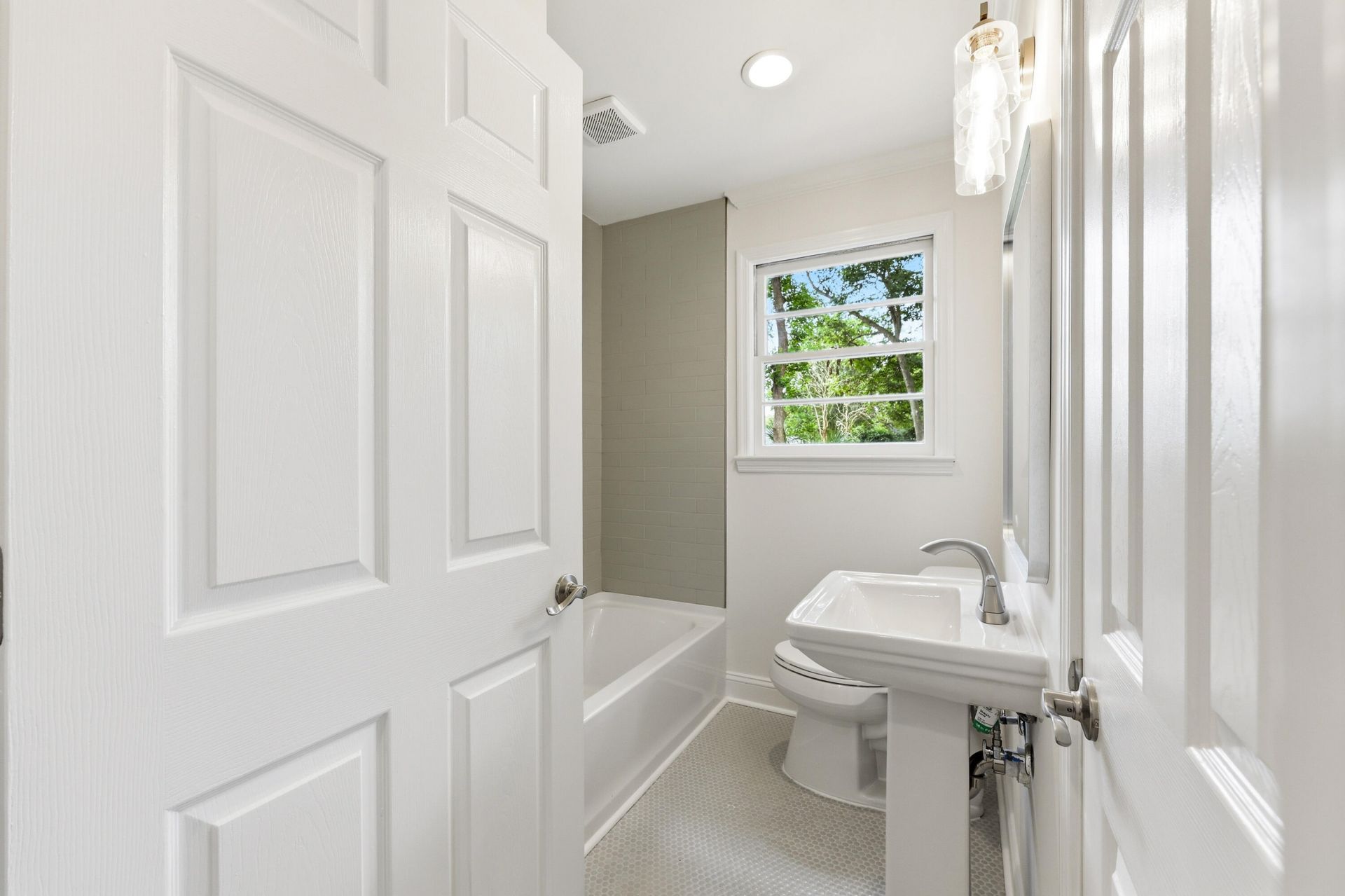 5303 Alvie Street Photo 20