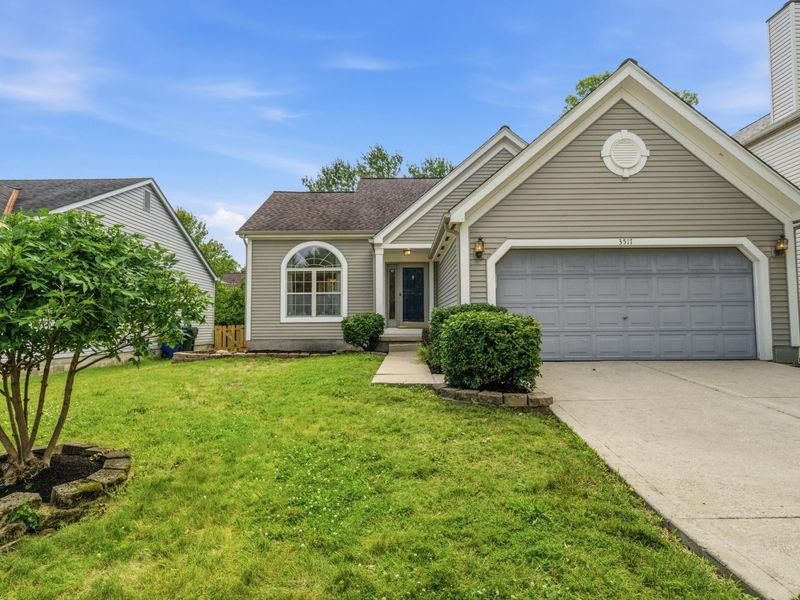 3517 Lindstrom Drive, Columbus, OH 43228 Photo 4