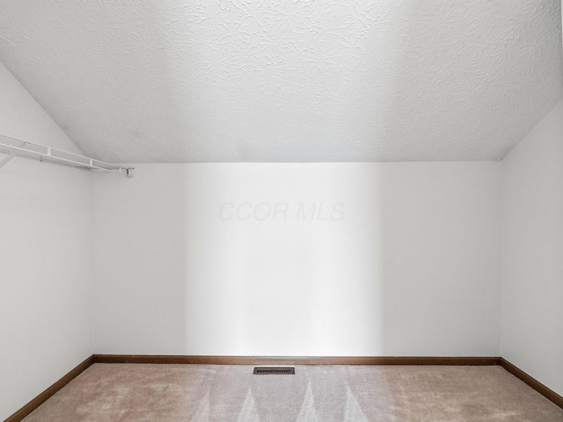 3517 Lindstrom Drive, Columbus, OH 43228 Photo 41
