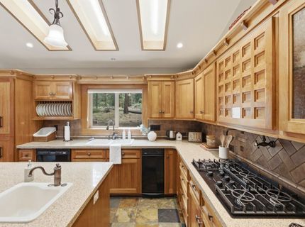 836 Holly Road, Tahoe City, CA 96145 Photo