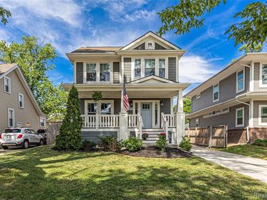 818 Mohawk Avenue, Royal Oak, MI 48067