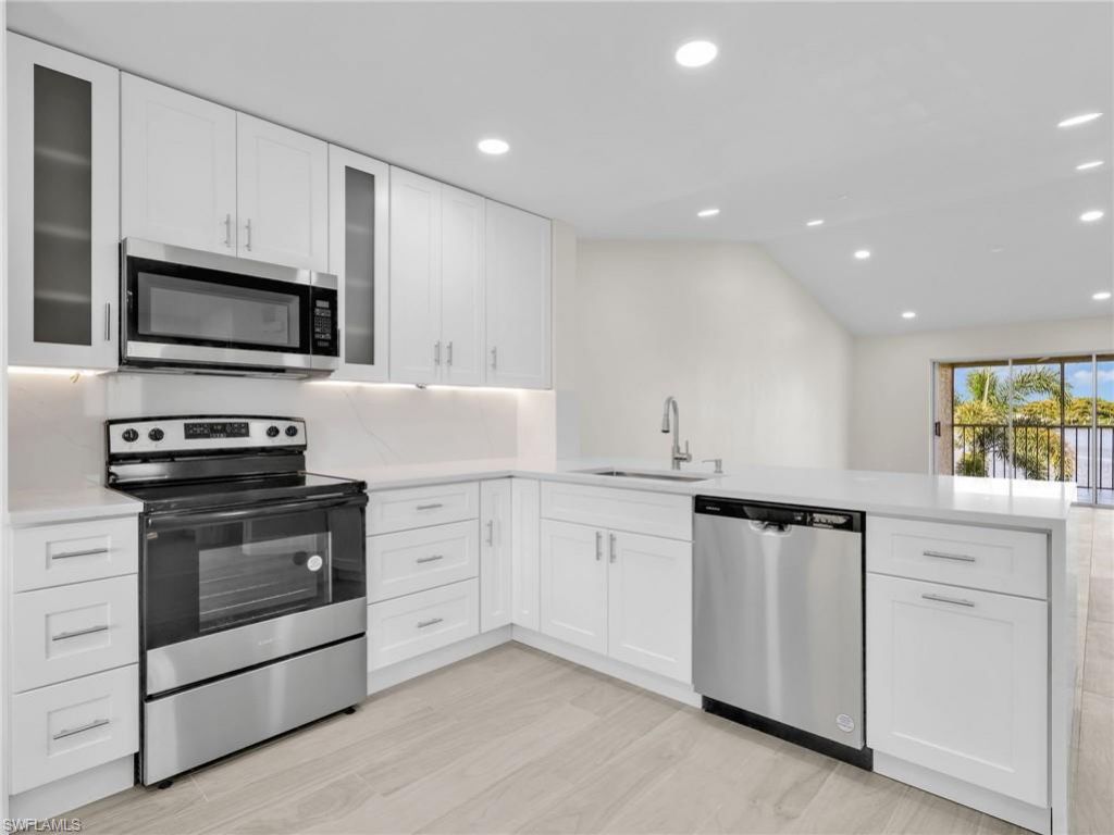 7730 Jewel Ln, Unit 204, Naples, FL 34109 Main Photo