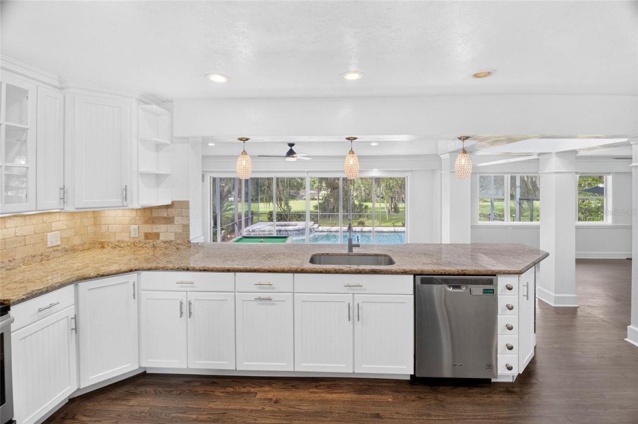 6420 SW 35th Way, Gainesville, FL 32608 Photo